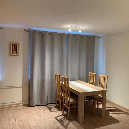 Dikol Two-Room Apartment-Self Check-In & Free Parking Near City Center Reval Exterior foto