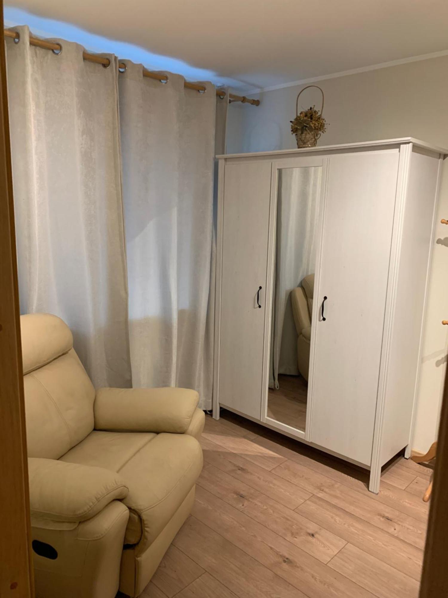 Dikol Two-Room Apartment-Self Check-In & Free Parking Near City Center Reval Exterior foto